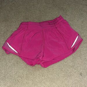 🍋lululemon sonic pink hotty hot shorts